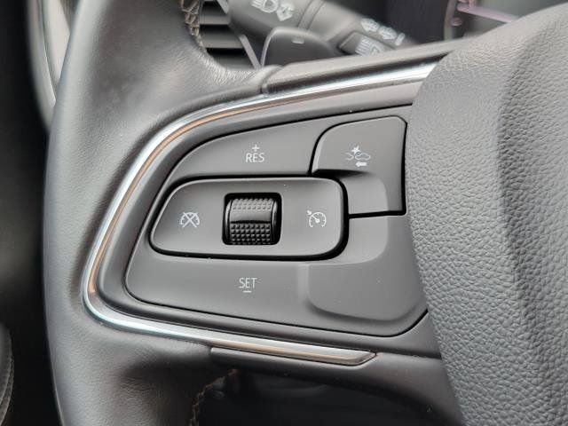 Used 2023 Buick Envision Preferred FWD image 18
