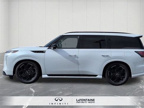 New 2026 INFINITI QX80 4WD image 2
