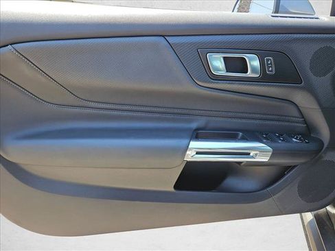 Used 2025 Ford Mustang Premium RWD image 9