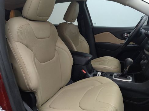 Used 2015 Jeep Cherokee Limited w/ Luxury Group image 21