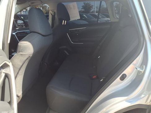 Used 2023 Toyota RAV4 LE FWD image 17