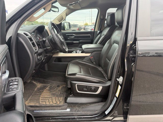 Used 2020 RAM 1500 Laramie AWD/4WD image 14
