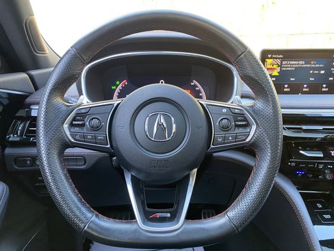 Used 2022 Acura MDX A-Spec image 19
