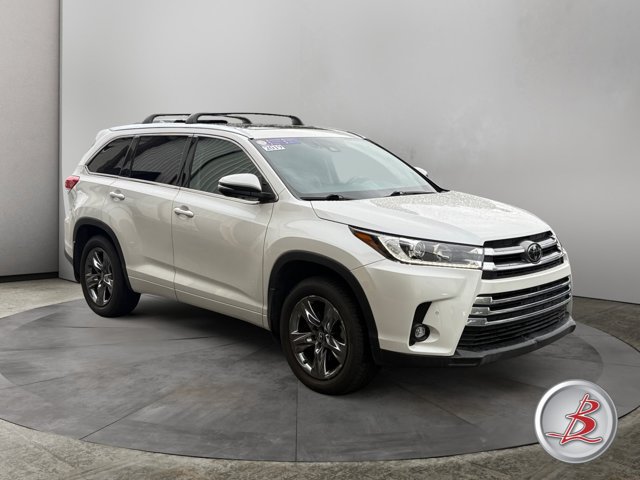 Used 2019 Toyota Highlander Limited Platinum AWD/4WD image 1