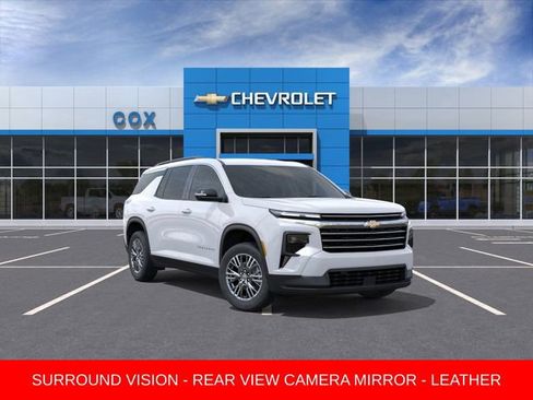 New 2026 Chevrolet Traverse LT w/ Driver Confidence Package FWD image 1