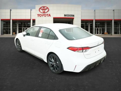 New 2026 Toyota Corolla SE image 13