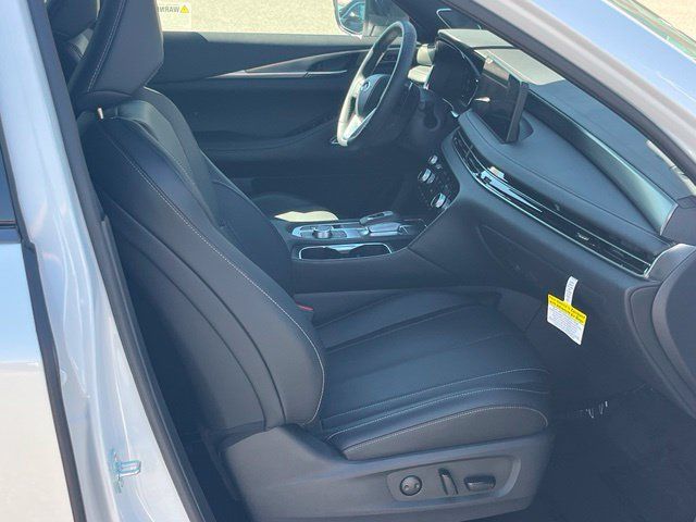 Certified 2027 INFINITI QX60 Sport w/ Dark Cargo Package AWD/4WD image 10