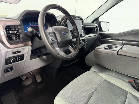 Used 2025 Ford F150 XLT w/ Equipment Group 301A Standard RWD image 13