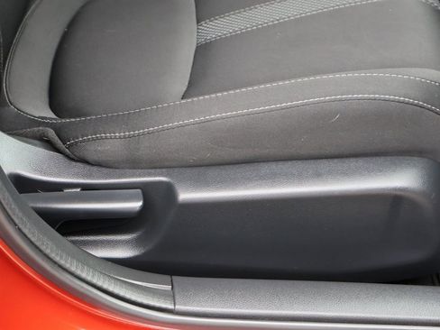 Used 2020 Honda Civic LX image 11