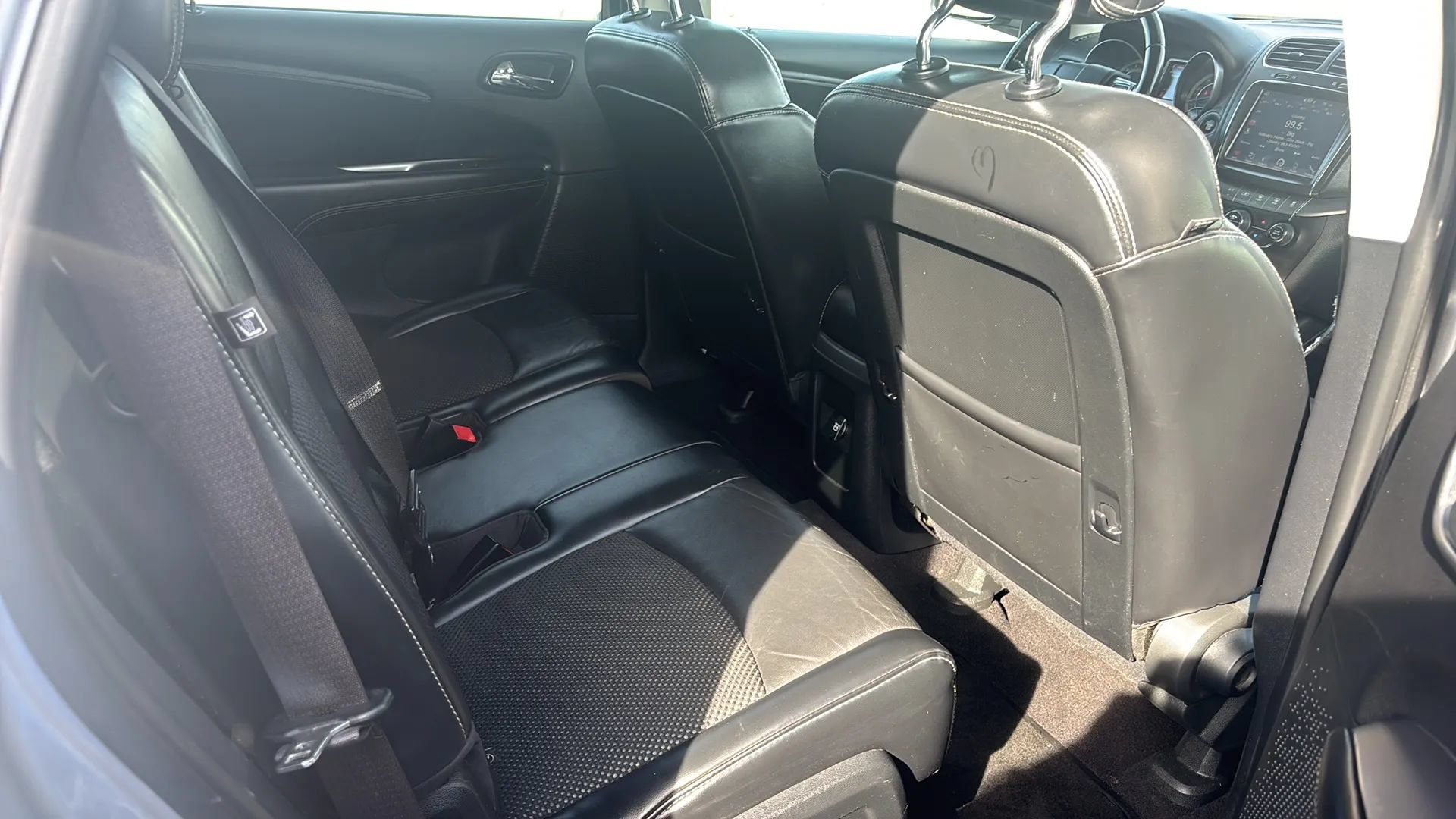 Used 2020 Dodge Journey Crossroad FWD image 32