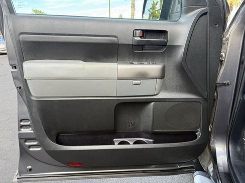 Used 2013 Toyota Tundra 2WD Double Cab image 10