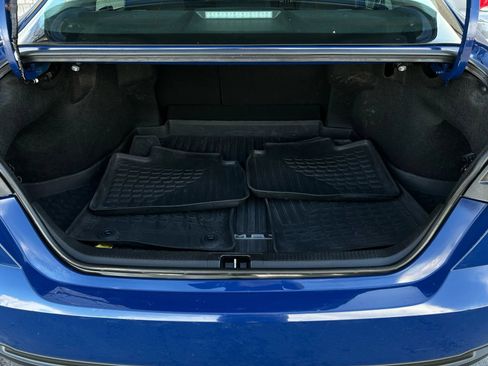 Used 2025 Toyota Camry LE image 15