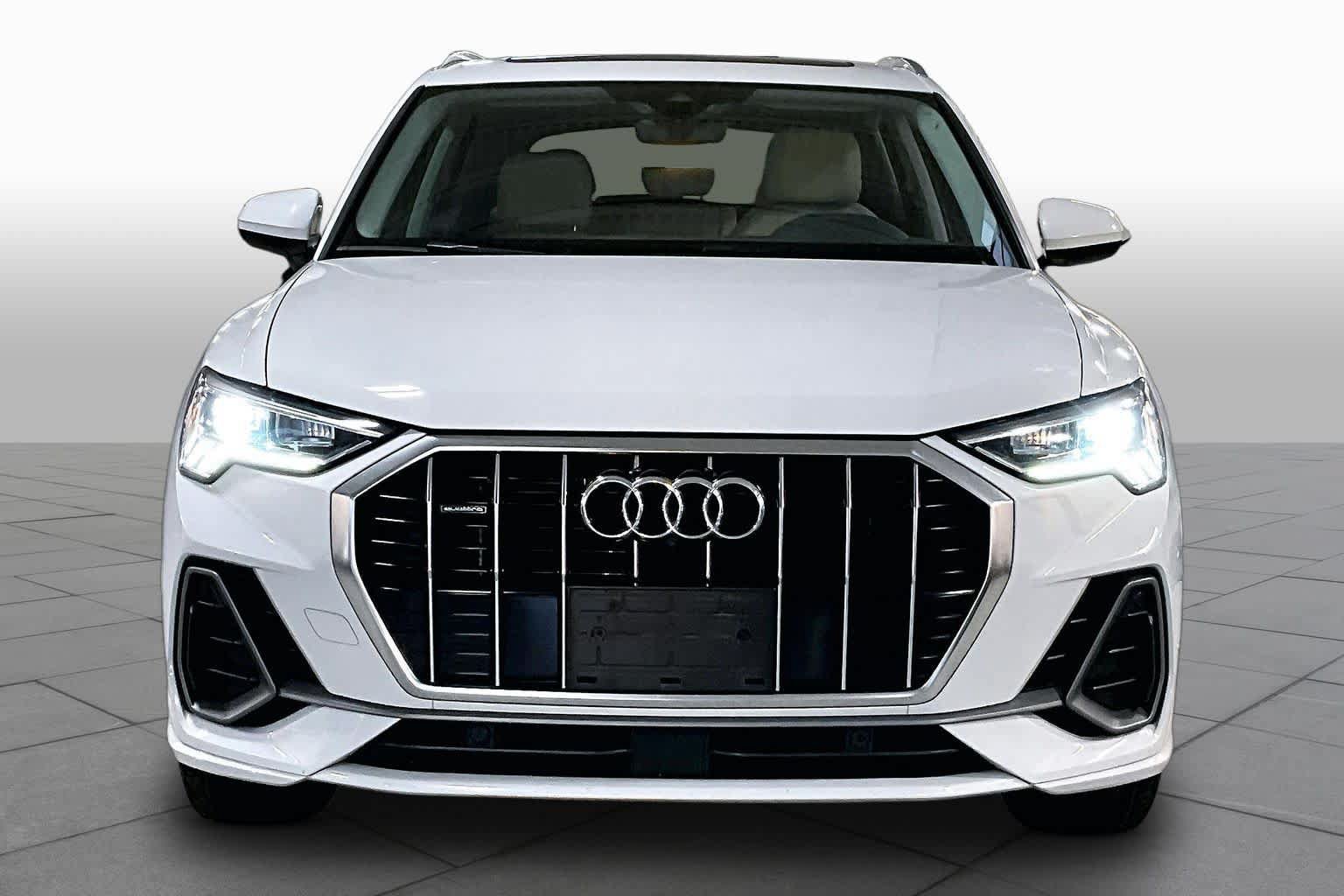 Used 2022 Audi Q3 2.0T Premium Plus w/ Premium Plus Package AWD/4WD image 4
