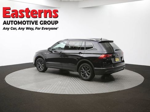 Used 2023 Volkswagen Tiguan SE image 62