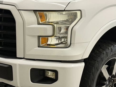 Used 2017 Ford F150 XLT w/ Equipment Group 302A Luxury AWD/4WD image 4