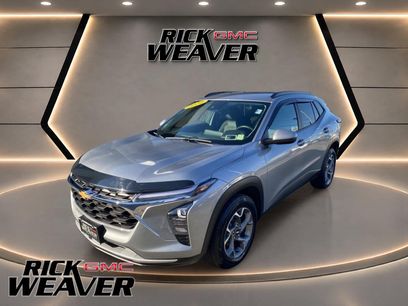 Used 2024 Chevrolet Trax LT w/ Driver Confidence Package