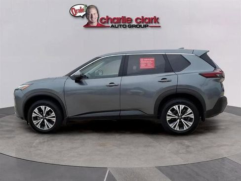 Certified 2023 Nissan Rogue SV FWD image 4