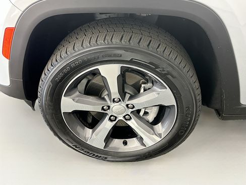 Used 2022 Jeep Grand Cherokee Limited 4xe AWD/4WD image 11