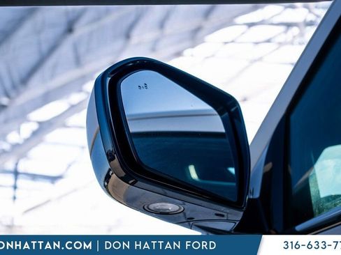 Used 2021 Ford Expedition XLT AWD/4WD image 35