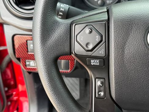 Used 2022 Toyota Tacoma SR w/ SR Convenience Package RWD image 16