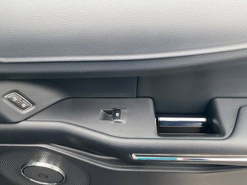 Used 2022 Ford Expedition XLT image 10