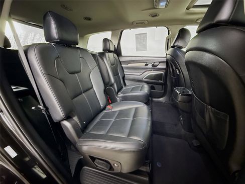 Used 2022 Kia Telluride EX w/ EX Premium Package image 30