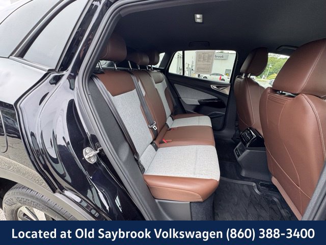 Certified 2023 Volkswagen ID.4 Pro AWD/4WD image 21