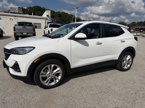 Used 2020 Buick Encore GX Preferred FWD image 3