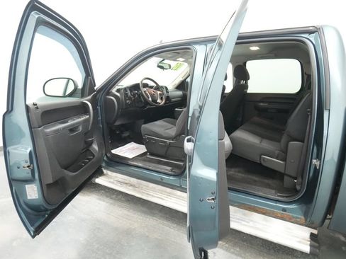 Used 2010 Chevrolet Silverado 1500 LT w/ Power Pack Plus AWD/4WD image 21