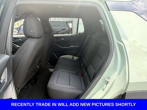Used 2025 Chevrolet Equinox LT w/ Safety and Technology Package FWD image 11
