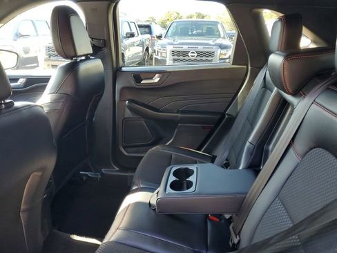 Used 2025 Ford Escape ST-Line image 25