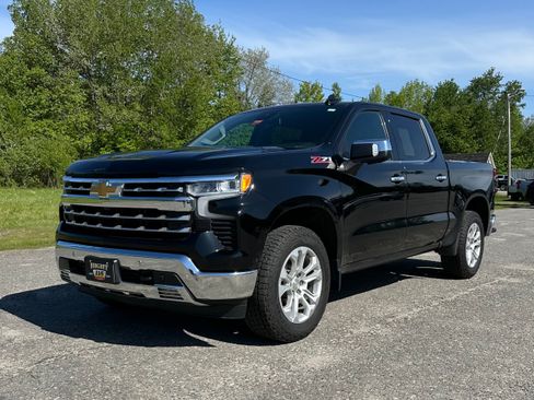 Used 2022 Chevrolet Silverado 1500 LTZ w/ LTZ Premium Package AWD/4WD image 7