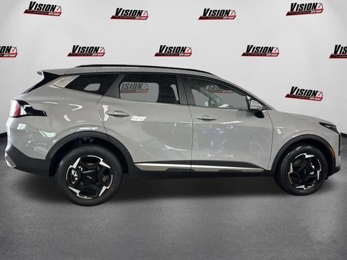 New 2026 Kia Sportage EX AWD/4WD image 4