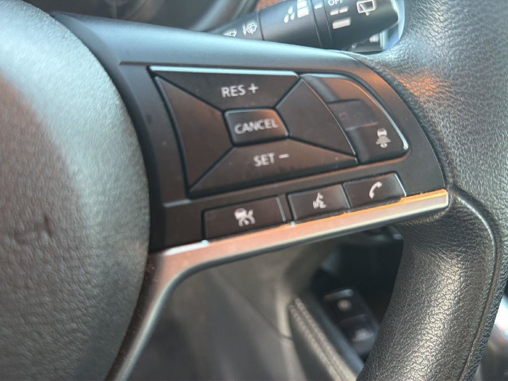 Used 2021 Nissan Kicks SV FWD image 23