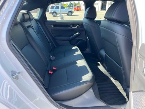Used 2025 Honda Civic Sport image 10