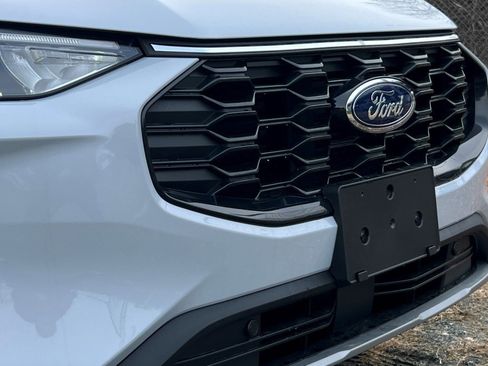 New 2026 Ford Escape ST-Line w/ Cold Weather Package image 2