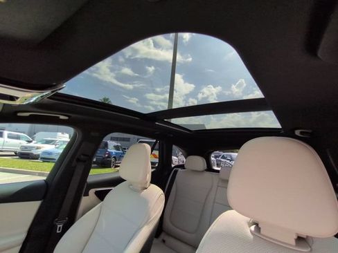 Used 2026 Mercedes-Benz GLC 300 4MATIC image 20