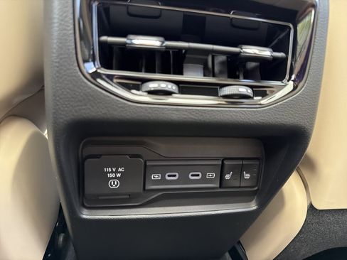 New 2026 Jeep Grand Cherokee Limited AWD/4WD image 28