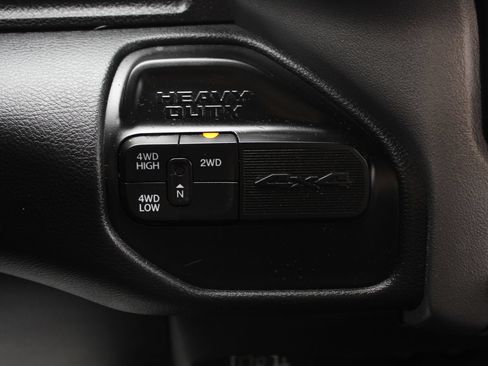 Used 2024 RAM 3500 Big Horn AWD/4WD image 19