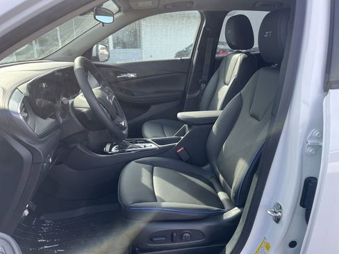 New 2026 Buick Encore GX Sport Touring w/ Advanced Technology Package image 19