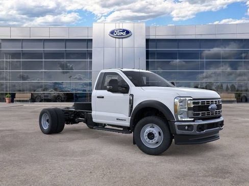 New 2026 Ford F550 4x4 Regular Cab Super Duty w/ XL Chrome Package image 7