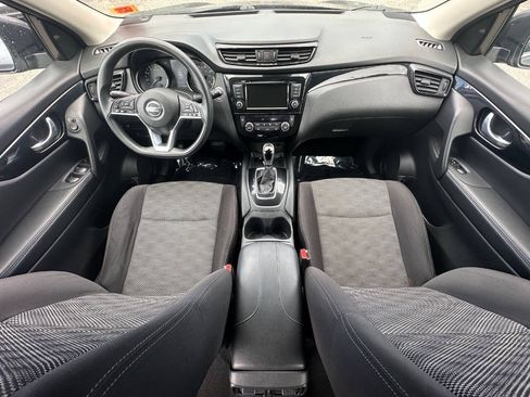 Used 2019 Nissan Rogue Sport SV AWD/4WD image 13