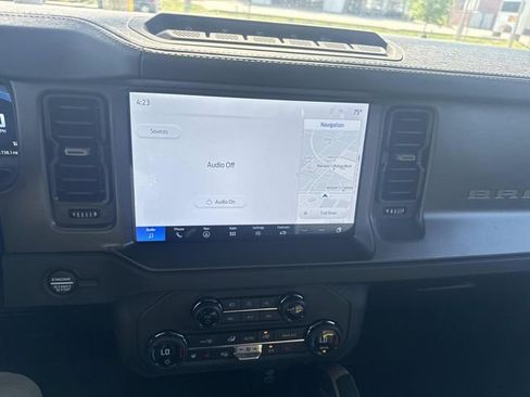 Used 2025 Ford Bronco Badlands AWD/4WD image 21