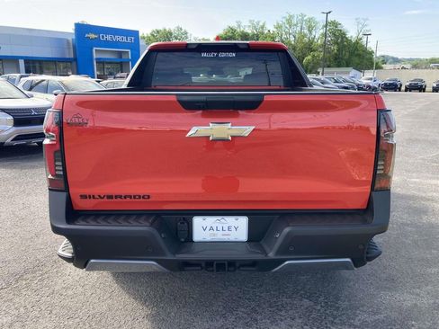 New 2026 Chevrolet Silverado EV LT AWD/4WD image 5