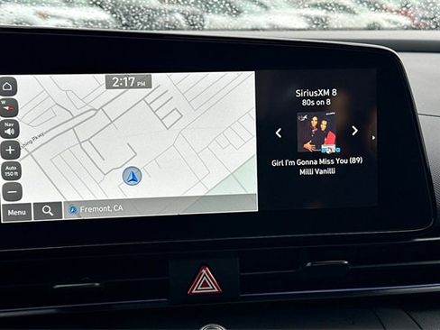 Used 2025 Hyundai Elantra SEL image 18