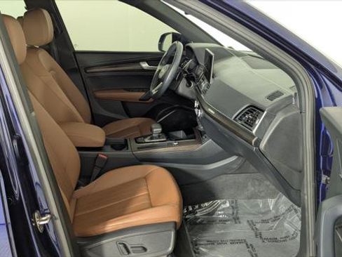 Used 2023 Audi Q5 2.0T Premium w/ Convenience Package AWD/4WD image 21