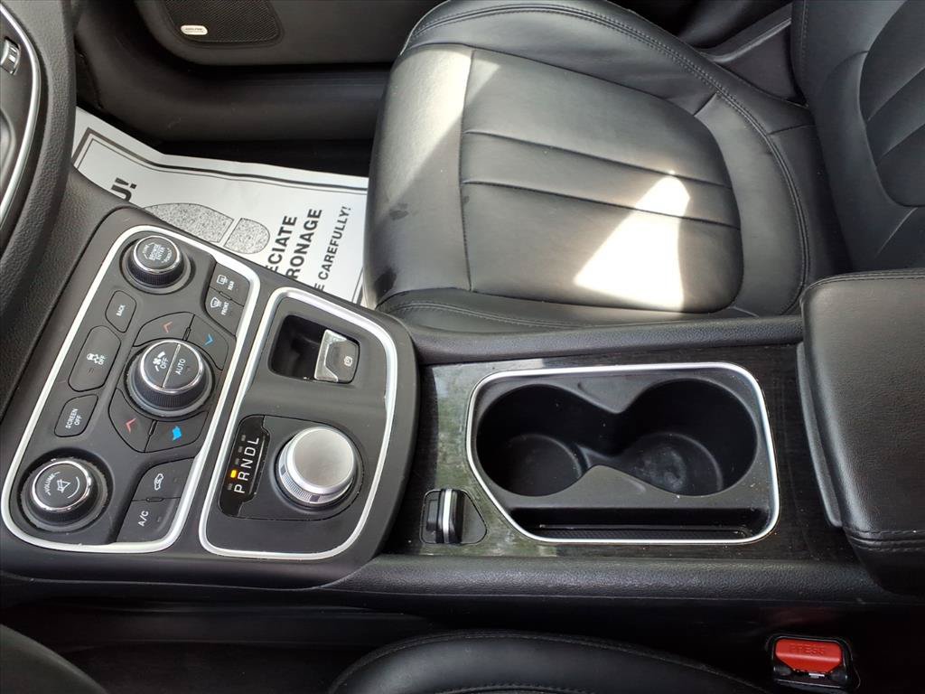 Used 2015 Chrysler 200 C w/ Navigation & Sound Group I FWD image 14