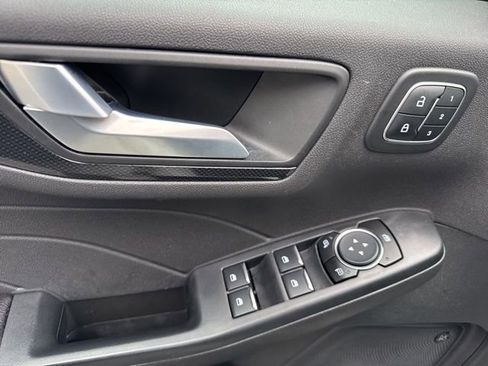 Used 2023 Ford Escape ST-Line Select w/ Tech Pack #2 image 21