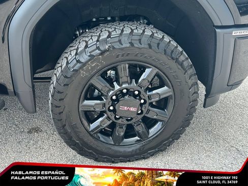 New 2026 GMC Sierra 2500 AT4 w/ AT4 Premium Plus Package AWD/4WD image 21
