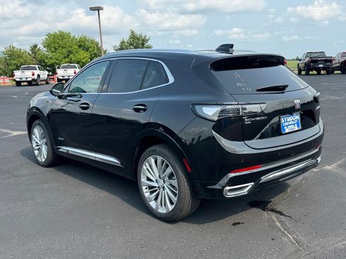 Used 2026 Buick Envision Avenir AWD/4WD image 3